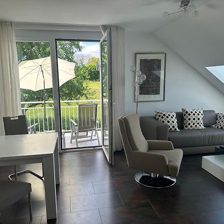 2-Zimmer-Ferienwohnung Mit Hotelservice Und 2 Balkons - Golf, Bike Und Wellness Im Markgraeflerland Bad Bellingen Eksteriør billede
